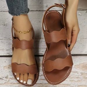 BRAND NEW Womens Sandals Size 6/36